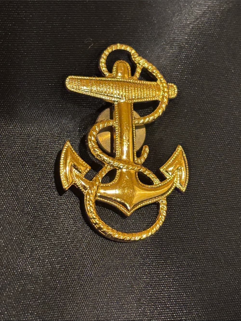 Official Military Insignia-Anchor Lapel Pin - Accessories